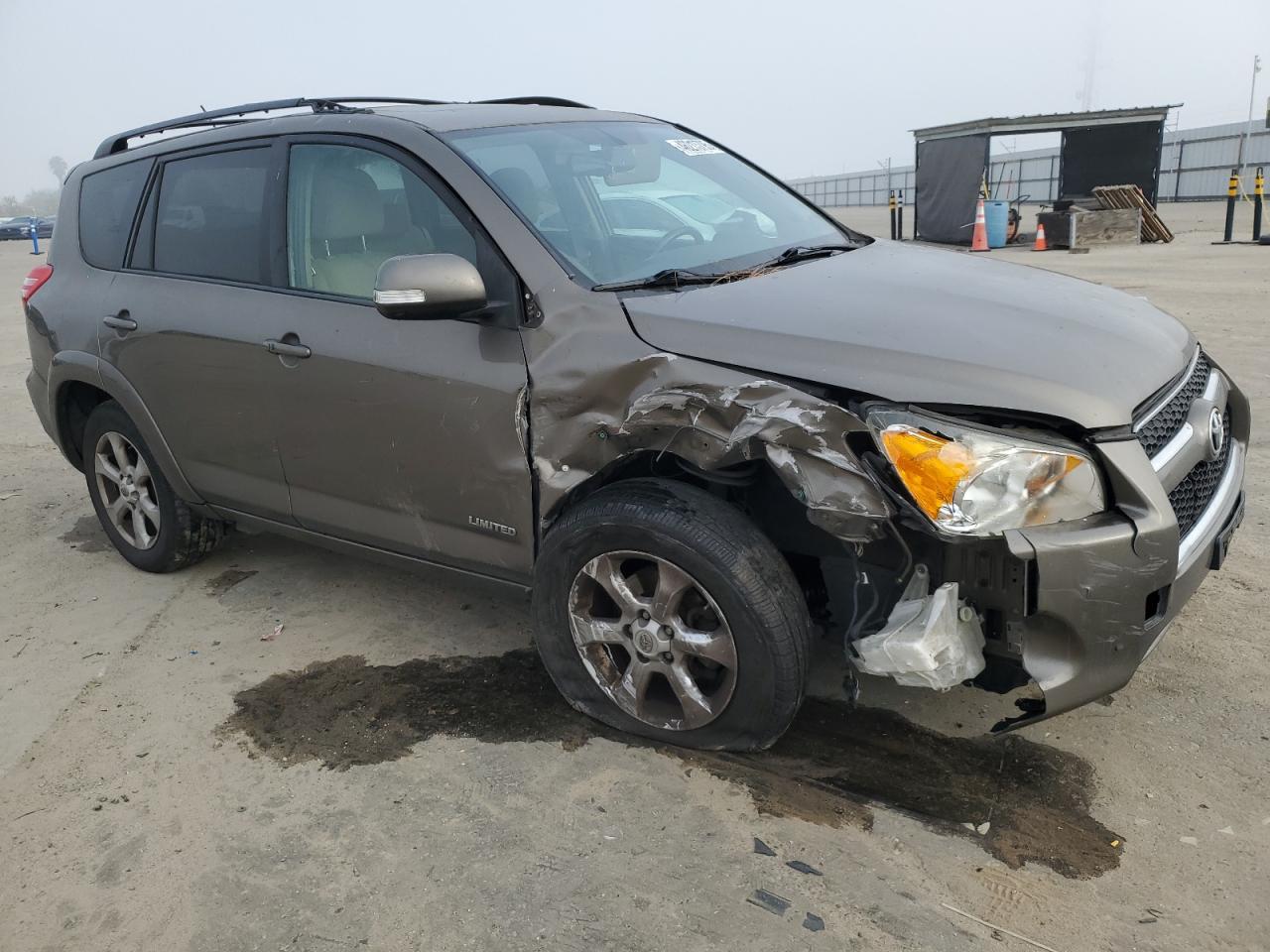 2010 Toyota RAV 4 - Image 4