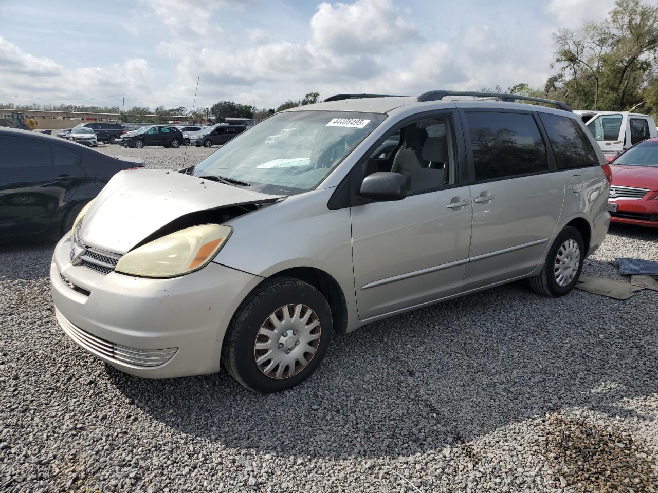 2004 Toyota Sienna - Image 1