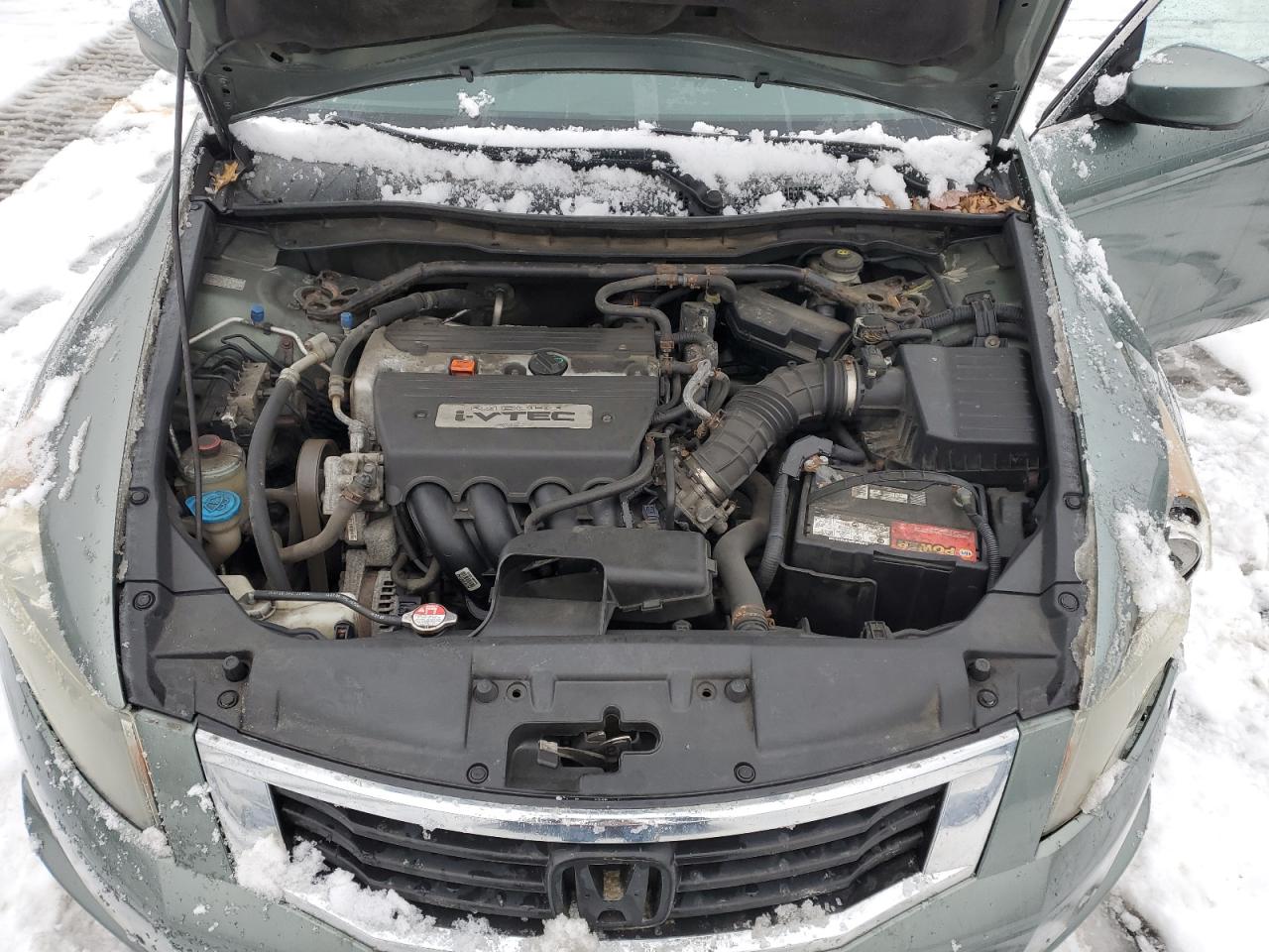 2009 Honda Accord - Image 11