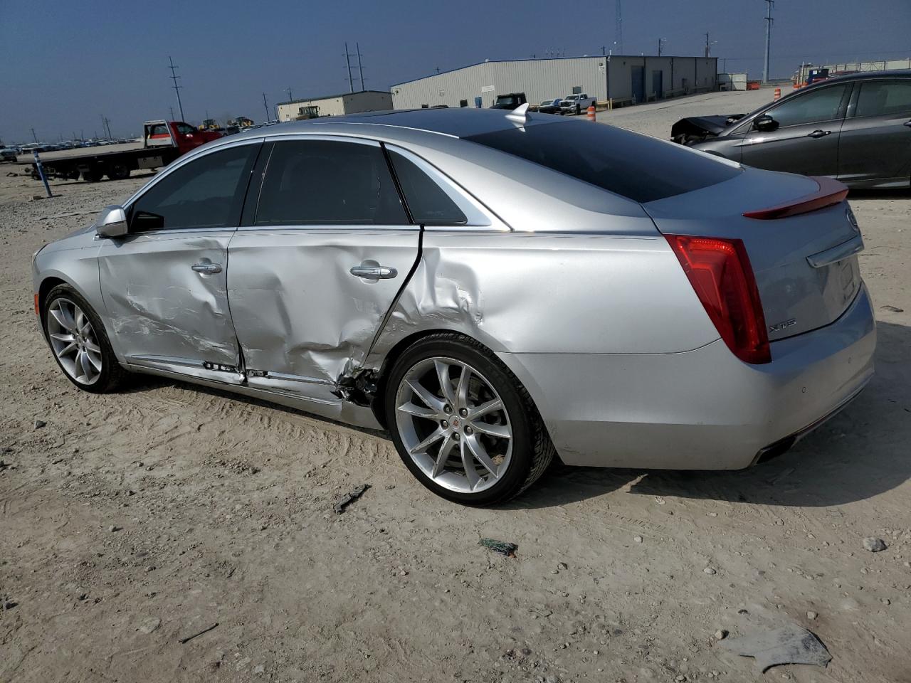 2014 Cadillac XTS - Image 2