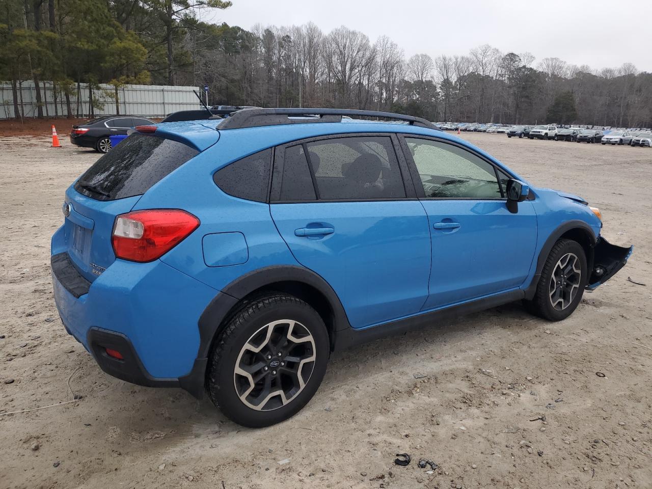 2017 Subaru XV - Image 3