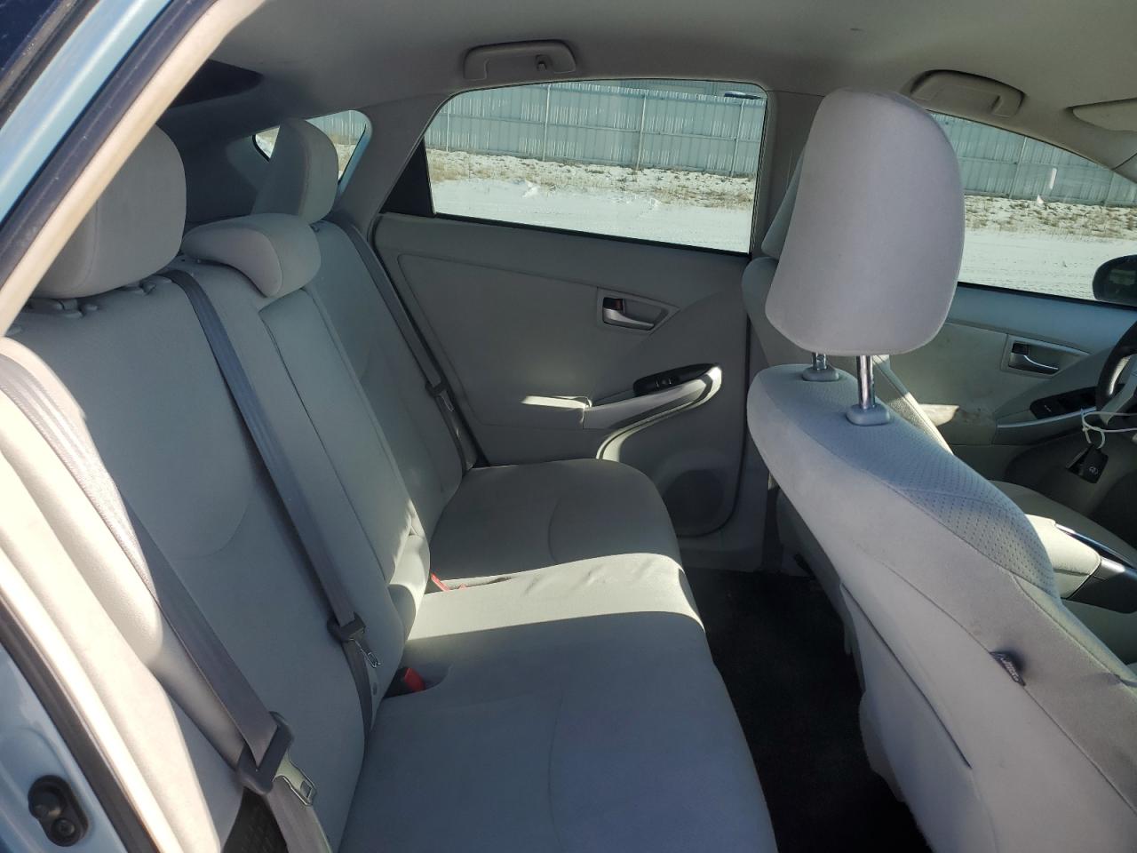 2014 Toyota Prius - Image 10