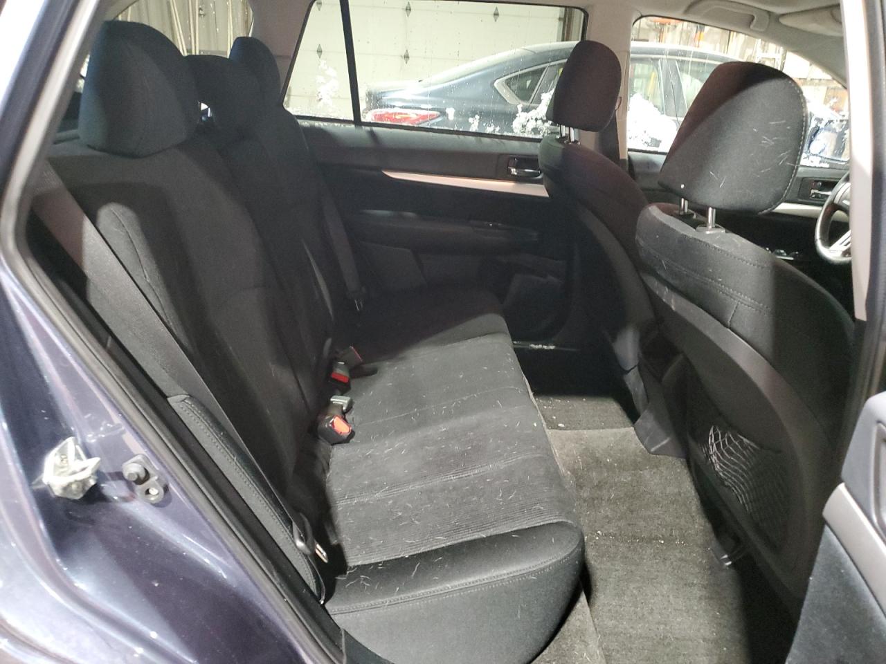 2013 Subaru Outback - Image 11