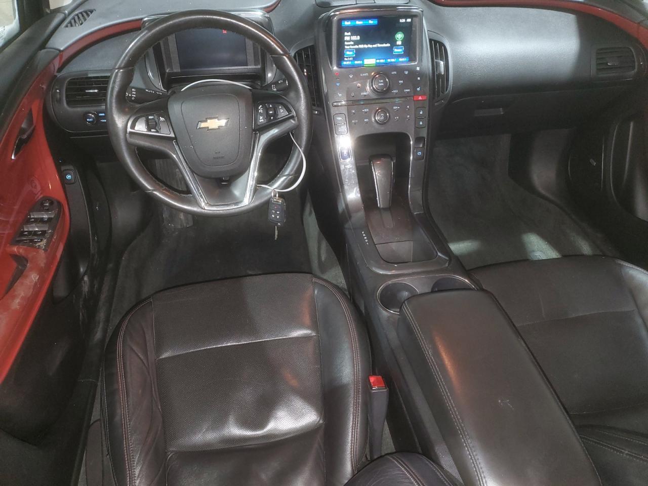 2012 Chevrolet Volt - Image 8