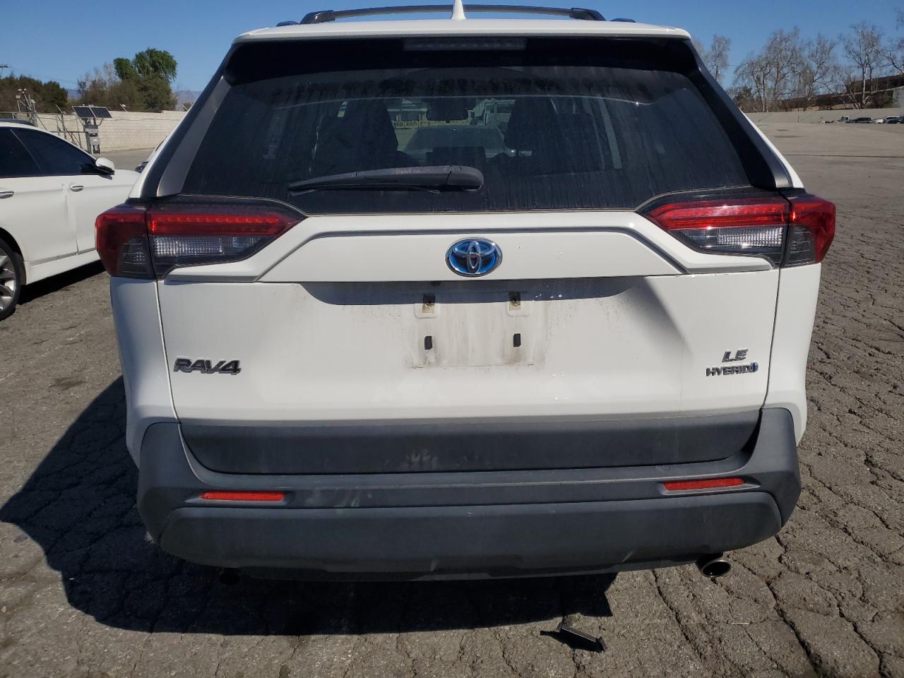 2020 Toyota RAV 4 - Image 6