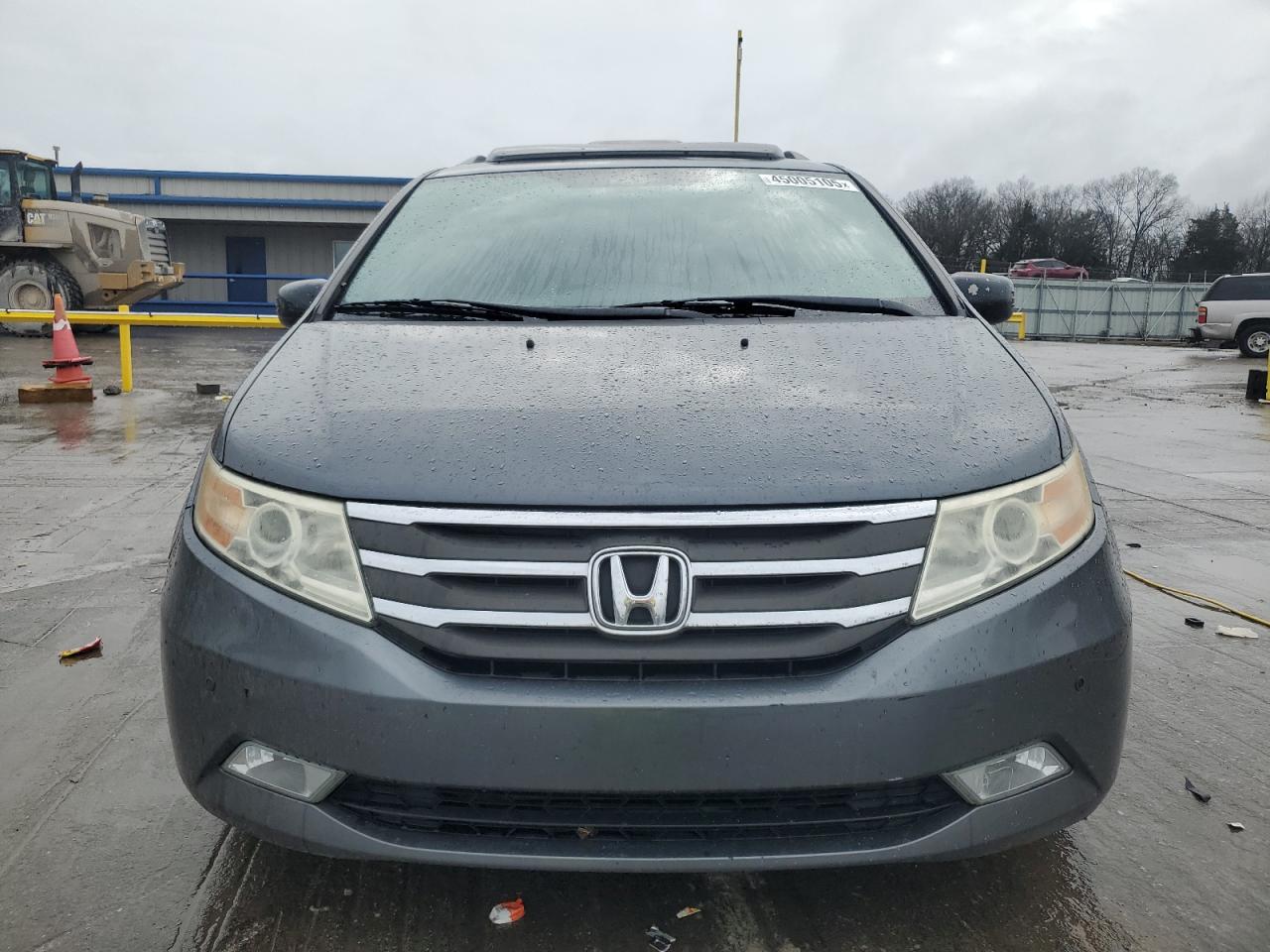 2011 Honda Odyssey - Image 5