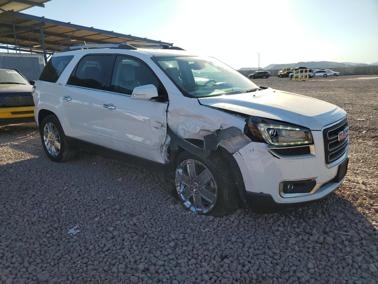 2017 GMC Acadia - Image 4