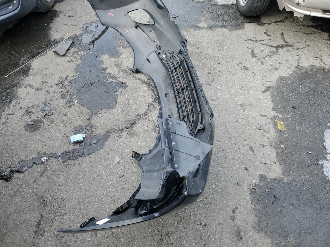 2013 Hyundai Elantra - Image 12