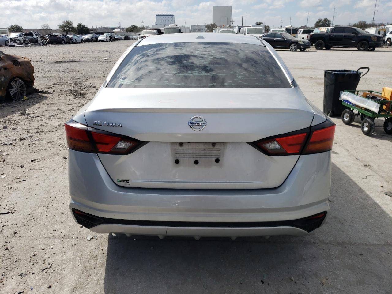 2019 Nissan Altima - Image 6