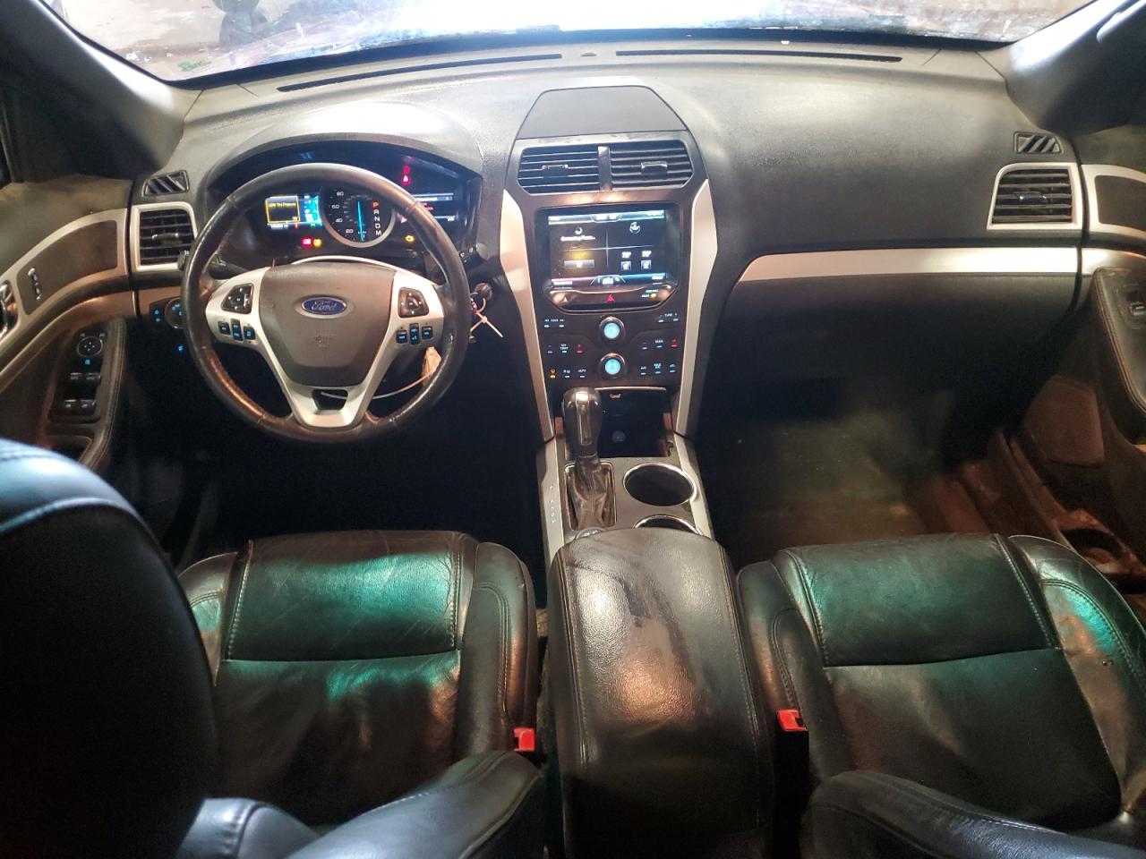 2013 Ford Explorer - Image 8
