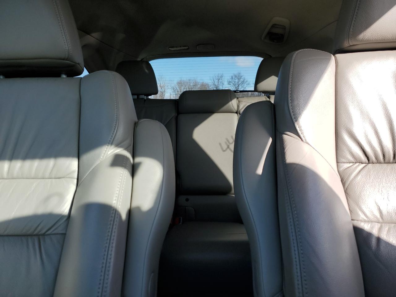 2014 Honda CR-V - Image 10
