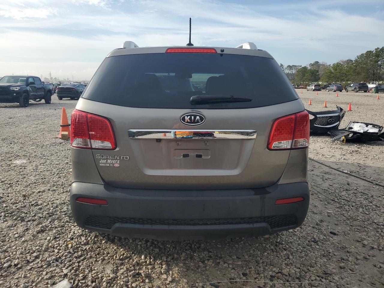2013 Kia Sorento - Image 6