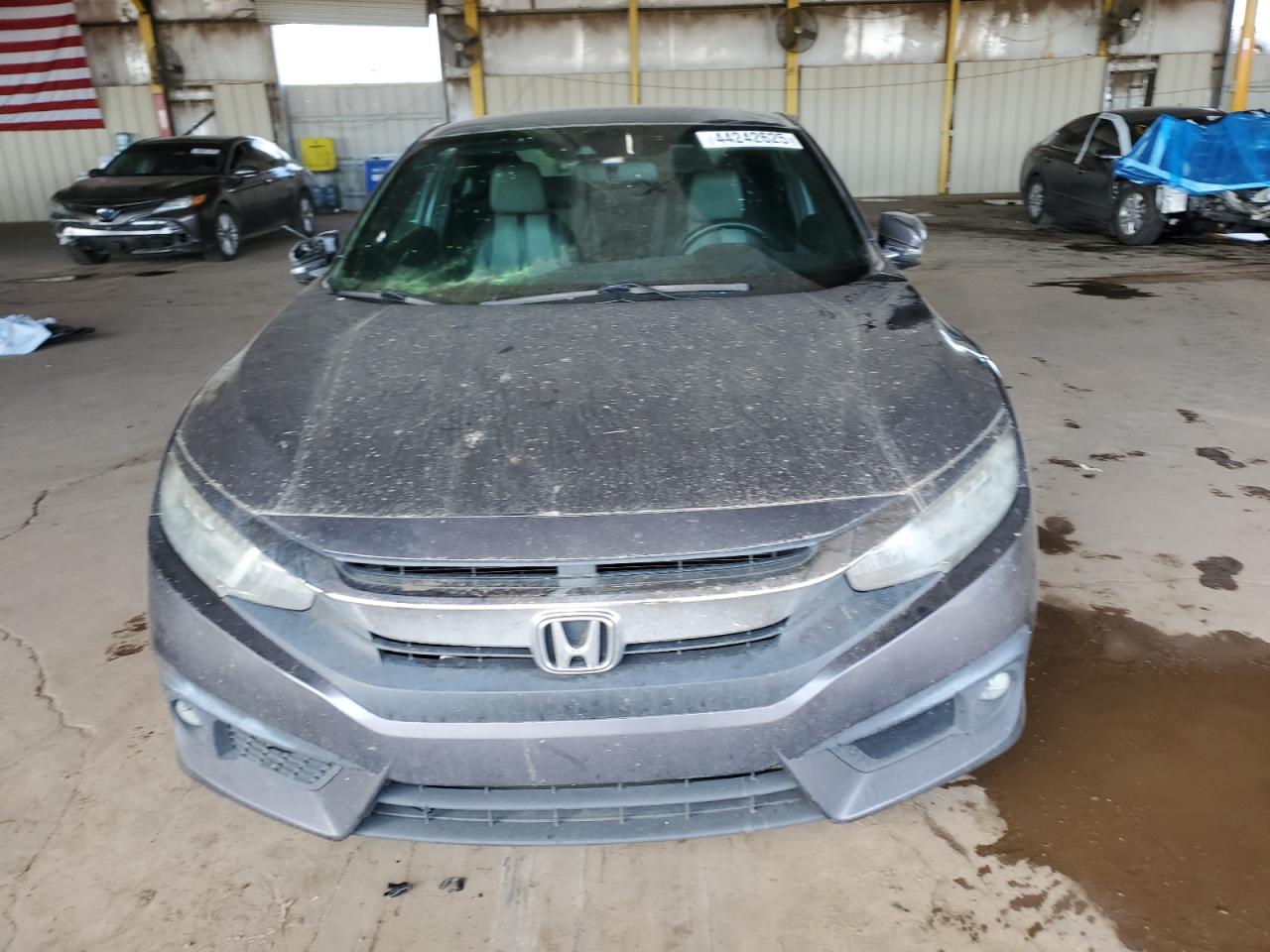 2016 Honda Civic - Image 5