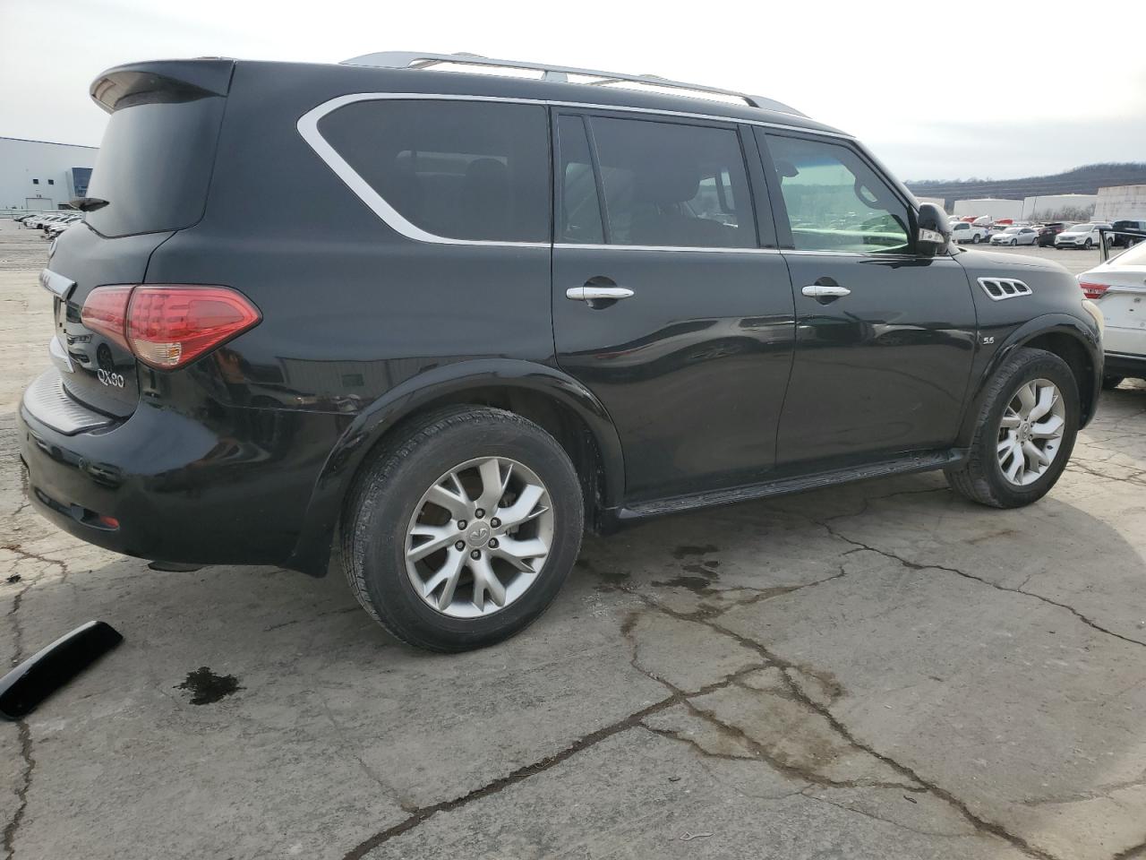 2014 Infiniti QX80 - Image 3