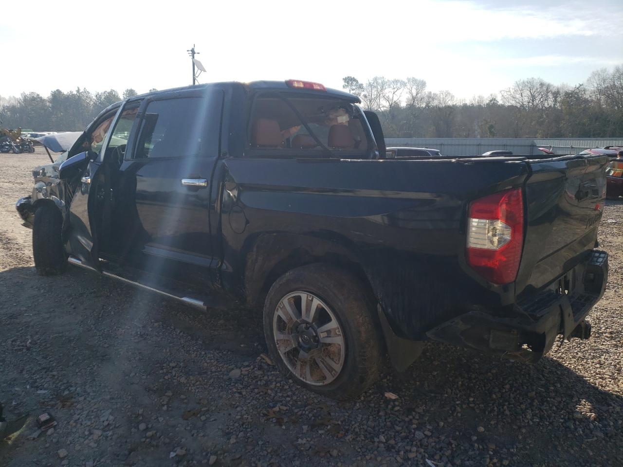2014 Toyota Tundra - Image 2