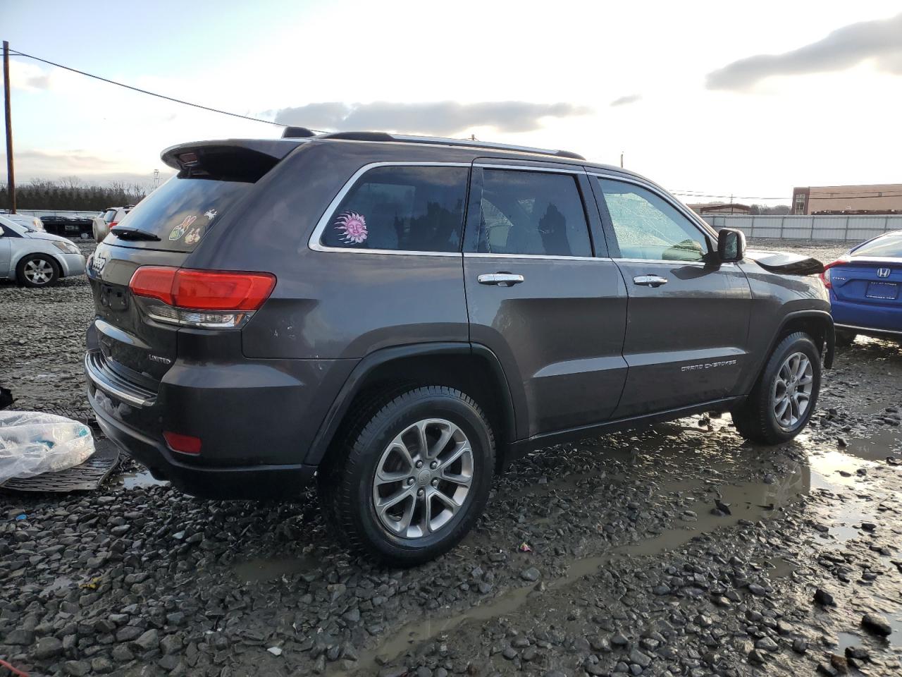 2015 Jeep Grand Cherokee - Image 3