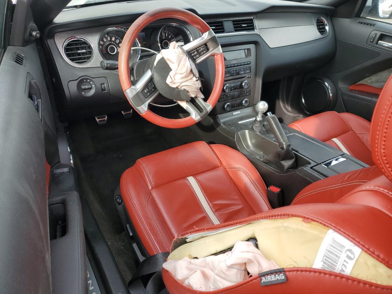 2014 Ford Mustang - Image 8