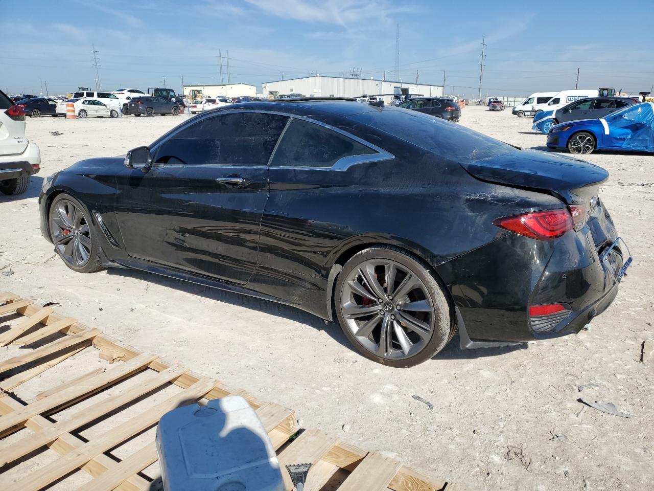 2021 Infiniti Q60 - Image 2