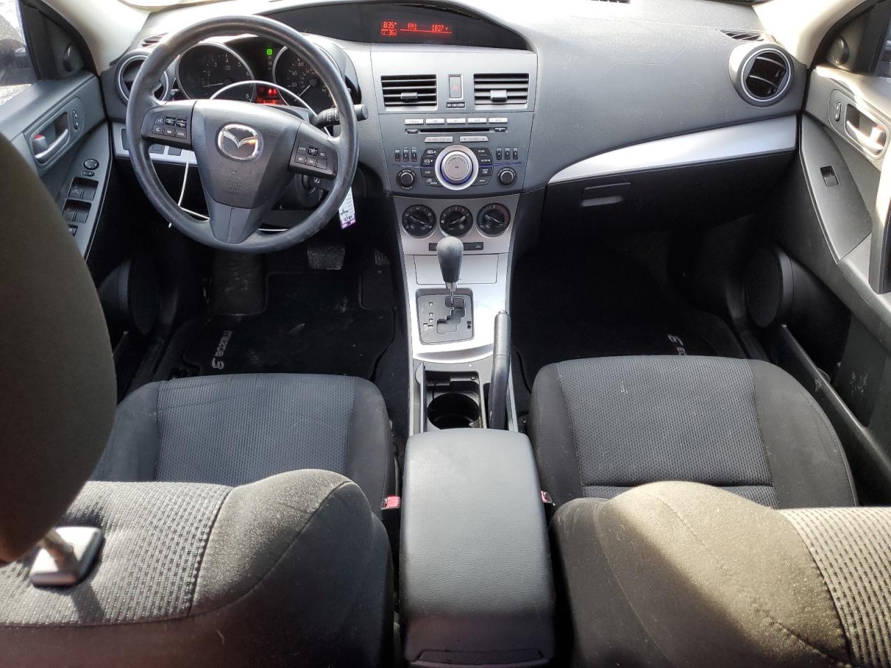 2011 Mazda 3 - Image 8