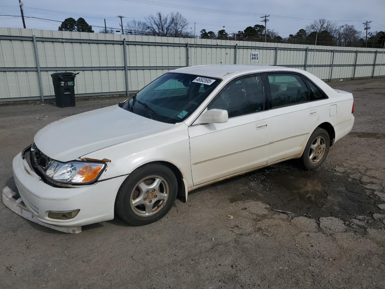 2001 Toyota Avalon - Image 1