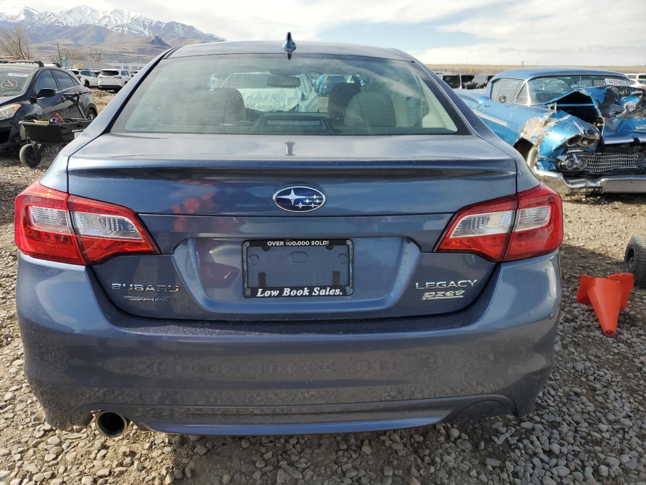 2017 Subaru Outback - Image 6
