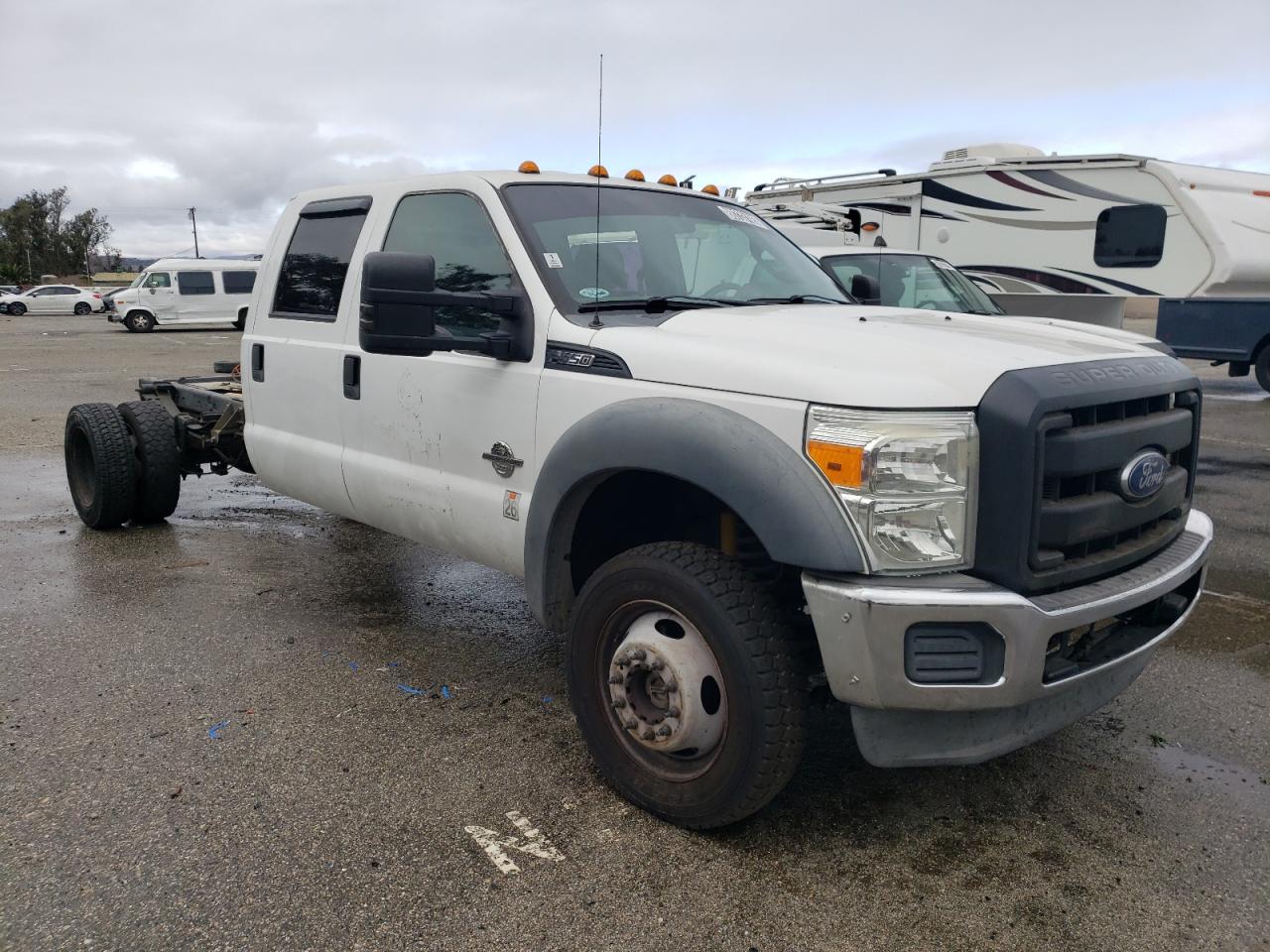 2013 Ford F550 - Image 4