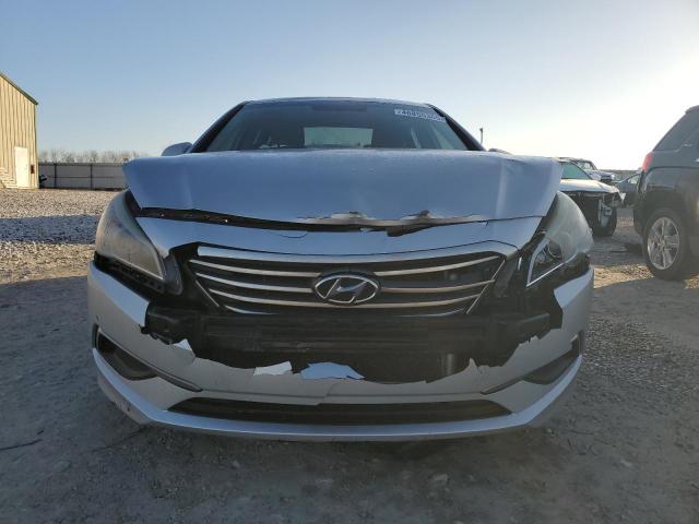 Sedans HYUNDAI SONATA 2017 Srebrny