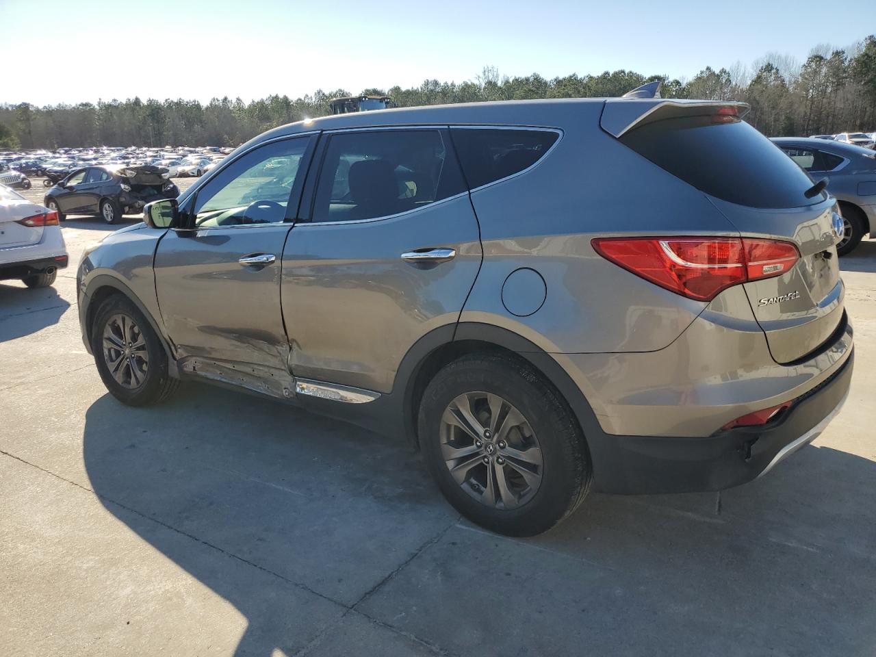 2014 Hyundai Santa Fe - Image 2