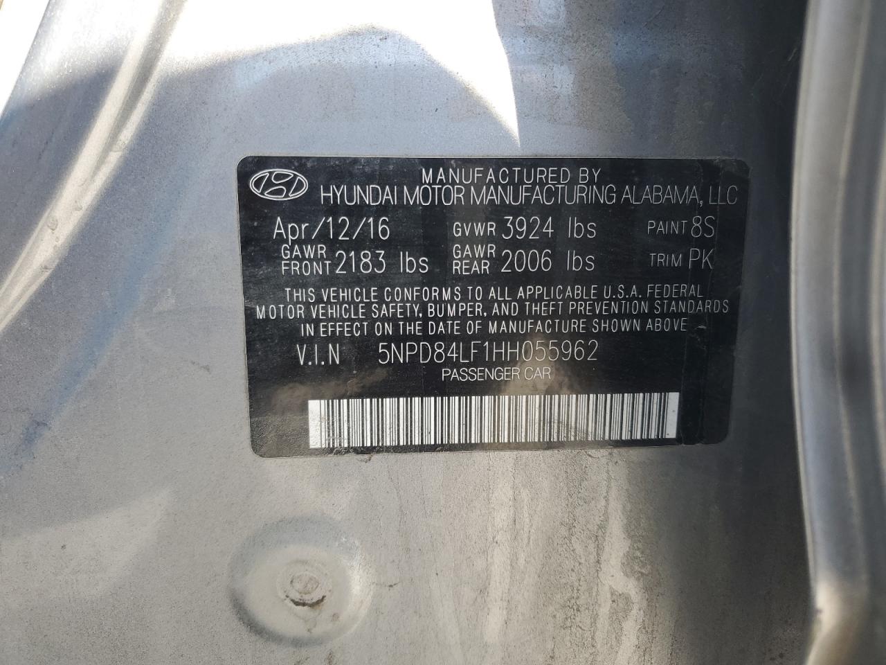 2017 Hyundai Elantra - Image 12