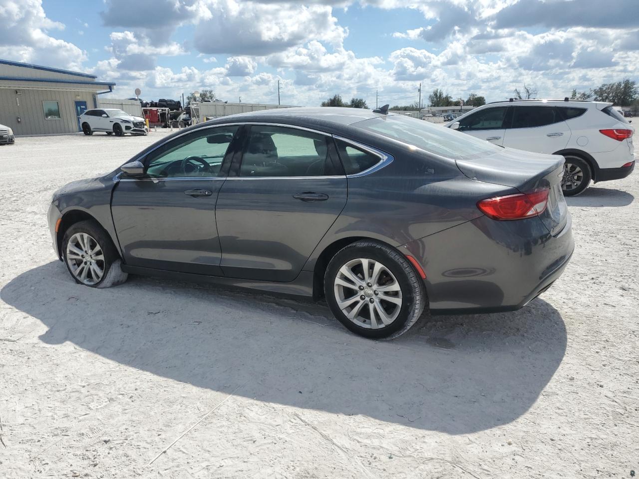 2016 Chrysler 200 - Image 2