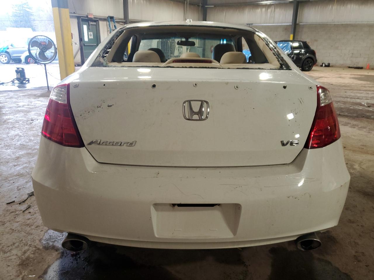 2010 Honda Accord - Image 6