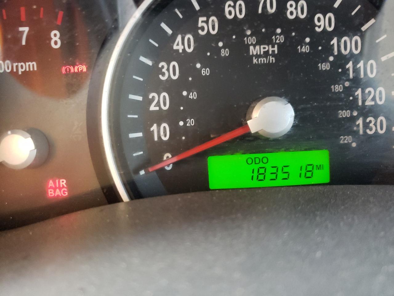 2008 Kia Sedona - Image 9