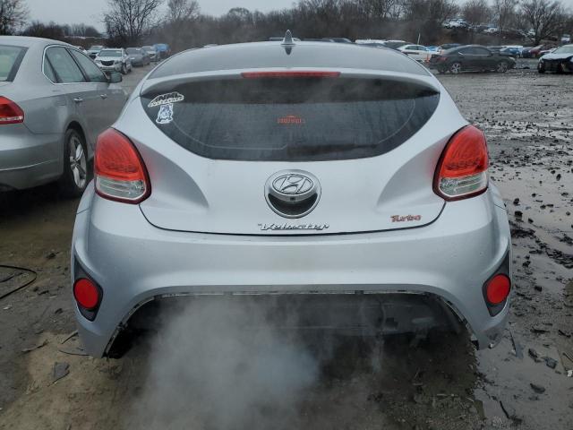  HYUNDAI VELOSTER 2016 Сріблястий