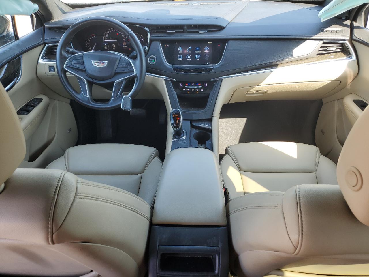 2017 Cadillac XT5 - Image 8
