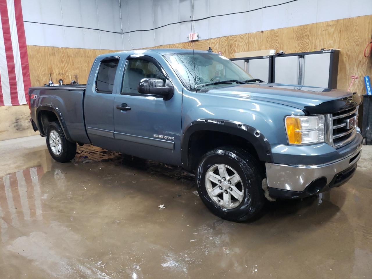 2012 GMC Sierra - Image 4