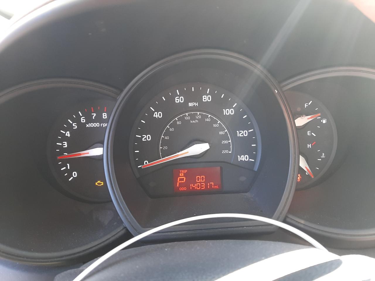 2014 Kia Rio - Image 9