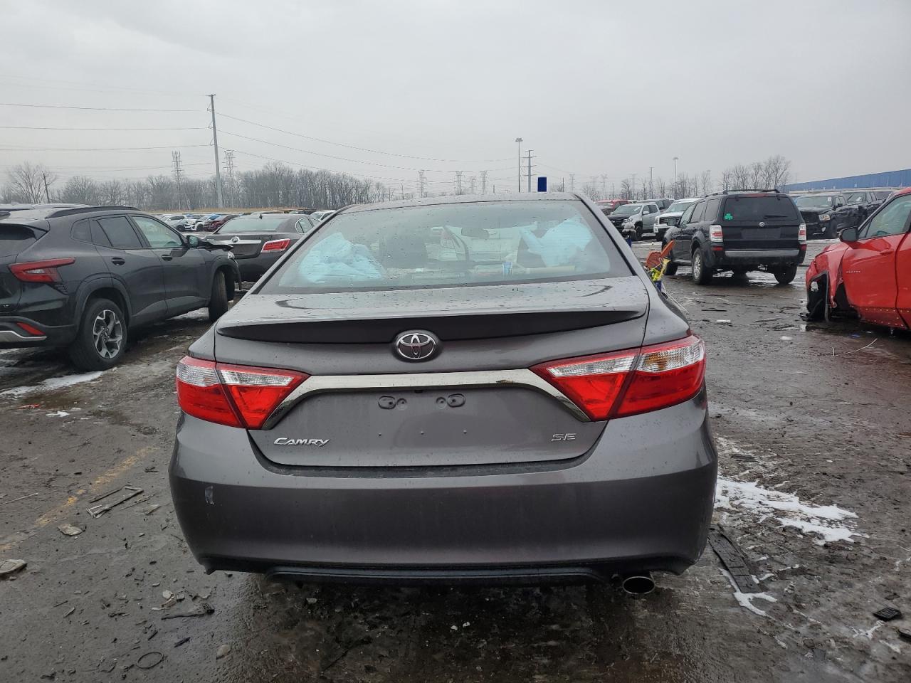 2016 Toyota Camry - Image 6