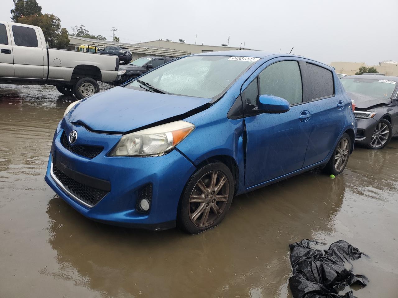 2012 Toyota Yaris - Image 1