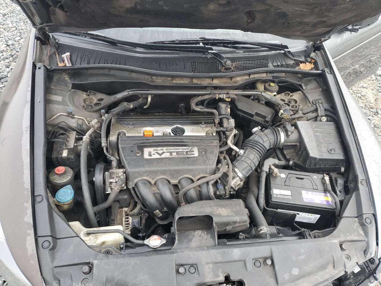 2009 Honda Accord - Image 13