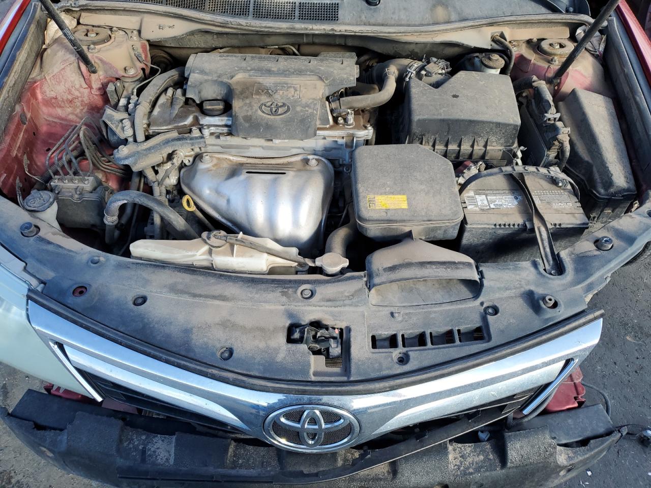 2013 Toyota Camry - Image 11