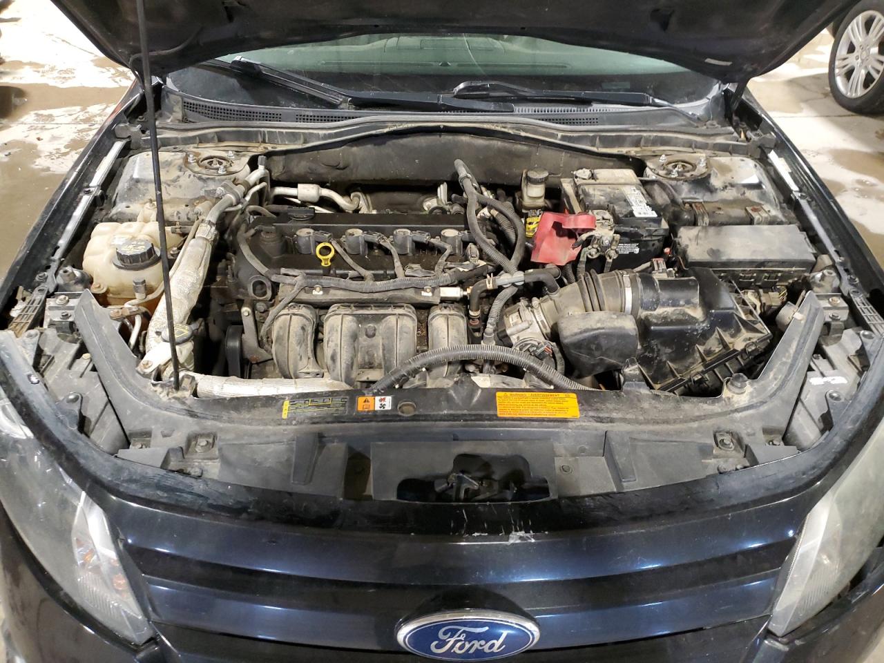 2012 Ford Fusion - Image 13