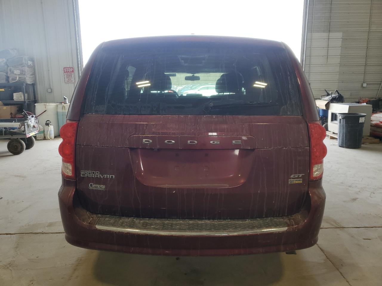 2017 Dodge Caravan - Image 6