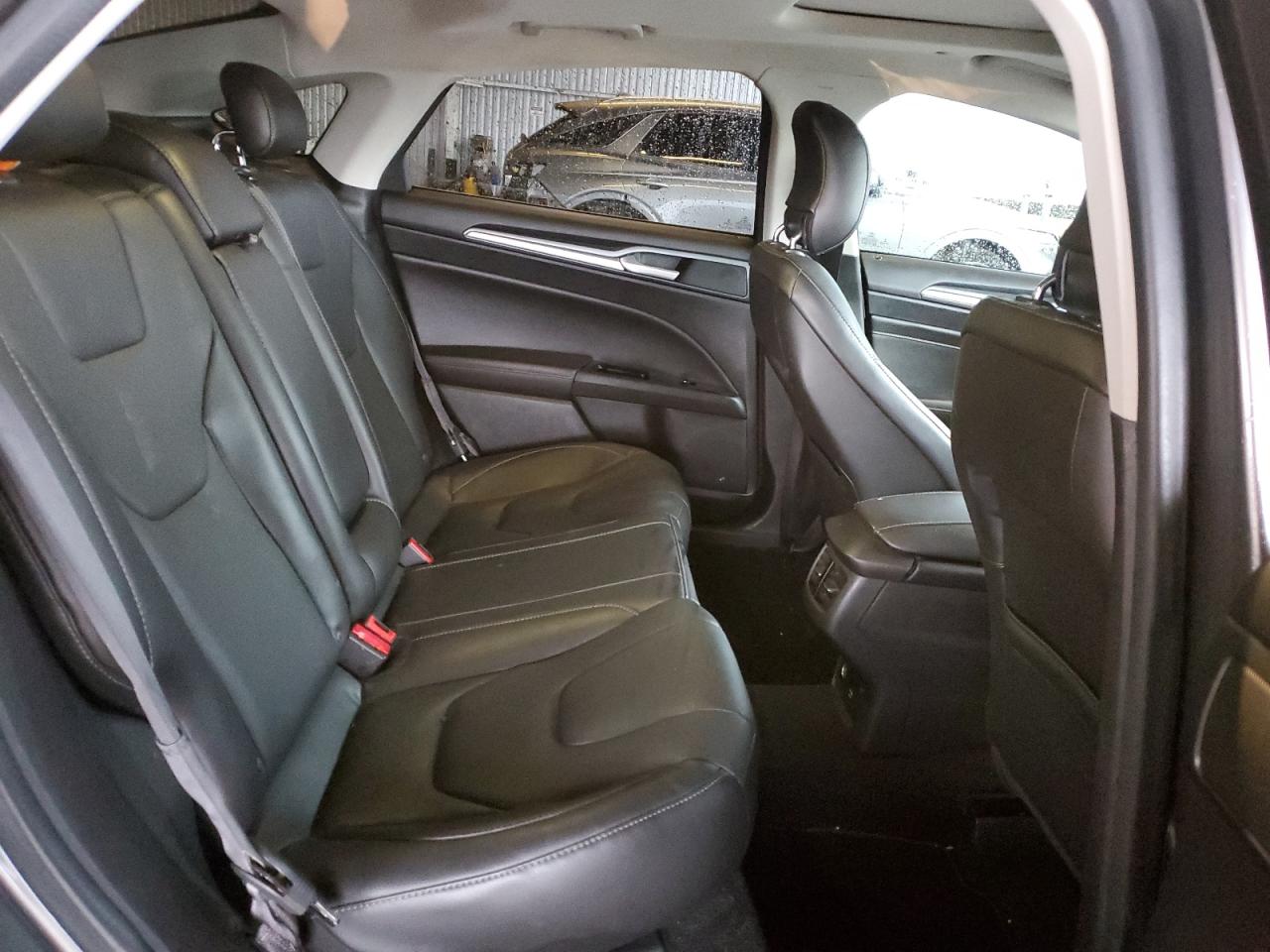 2014 Ford Fusion - Image 10