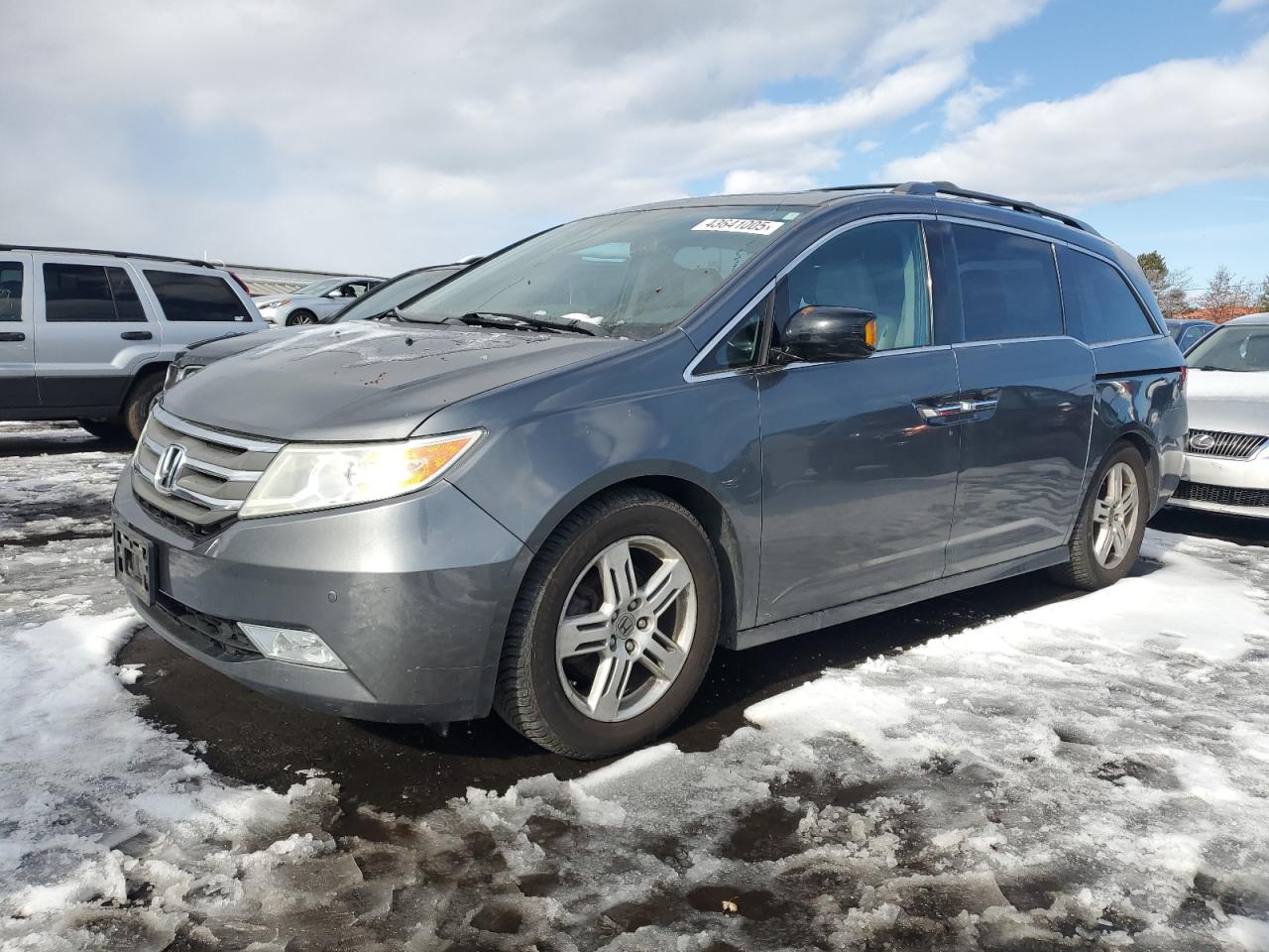 2013 Honda Odyssey - Image 1