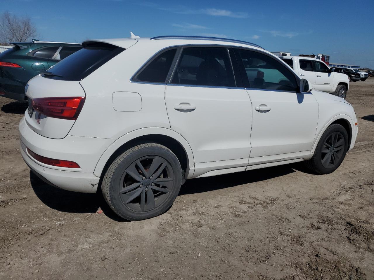 2017 Audi Q3 - Image 3