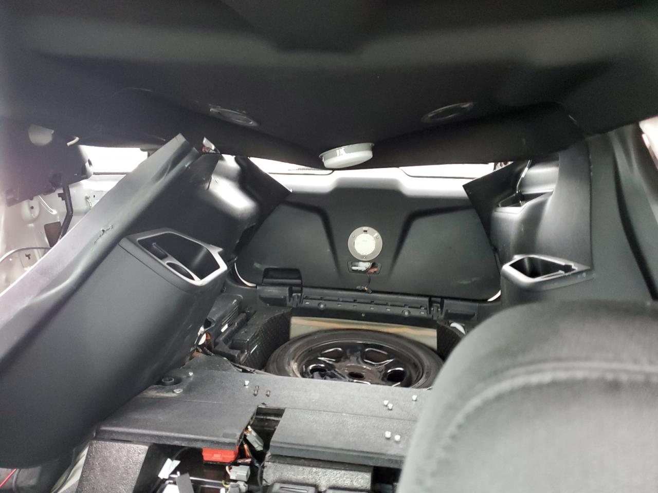 2018 Ford Explorer - Image 10