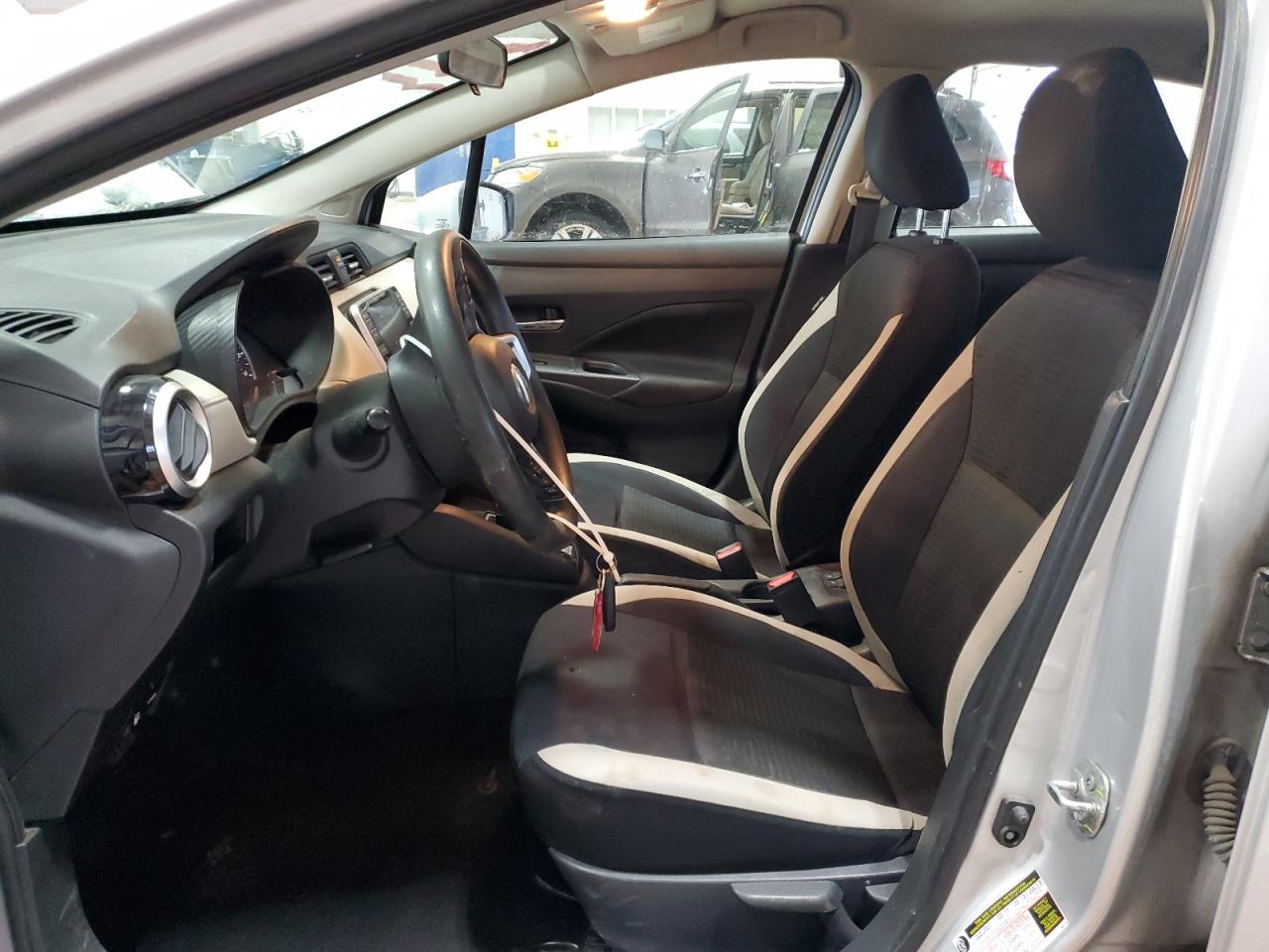 2021 Nissan Versa - Image 7