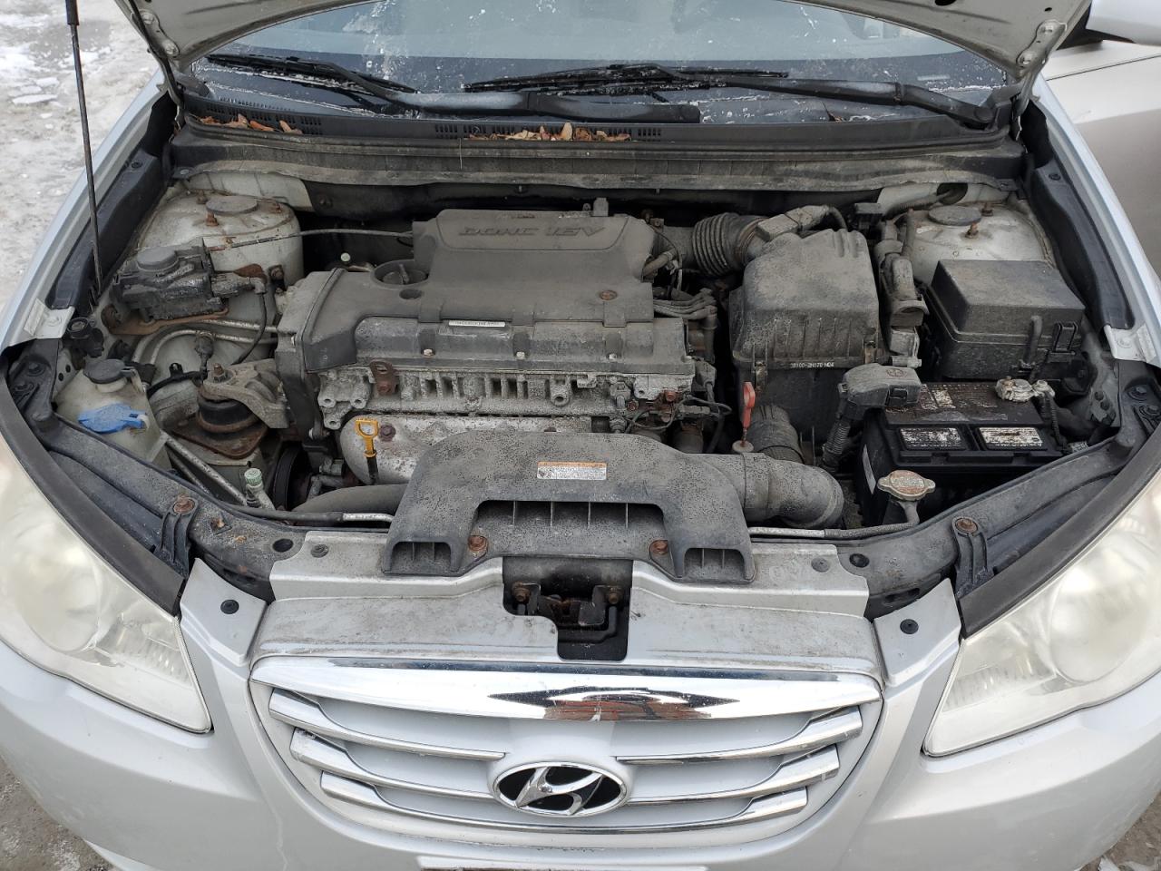 2010 Hyundai Elantra - Image 11