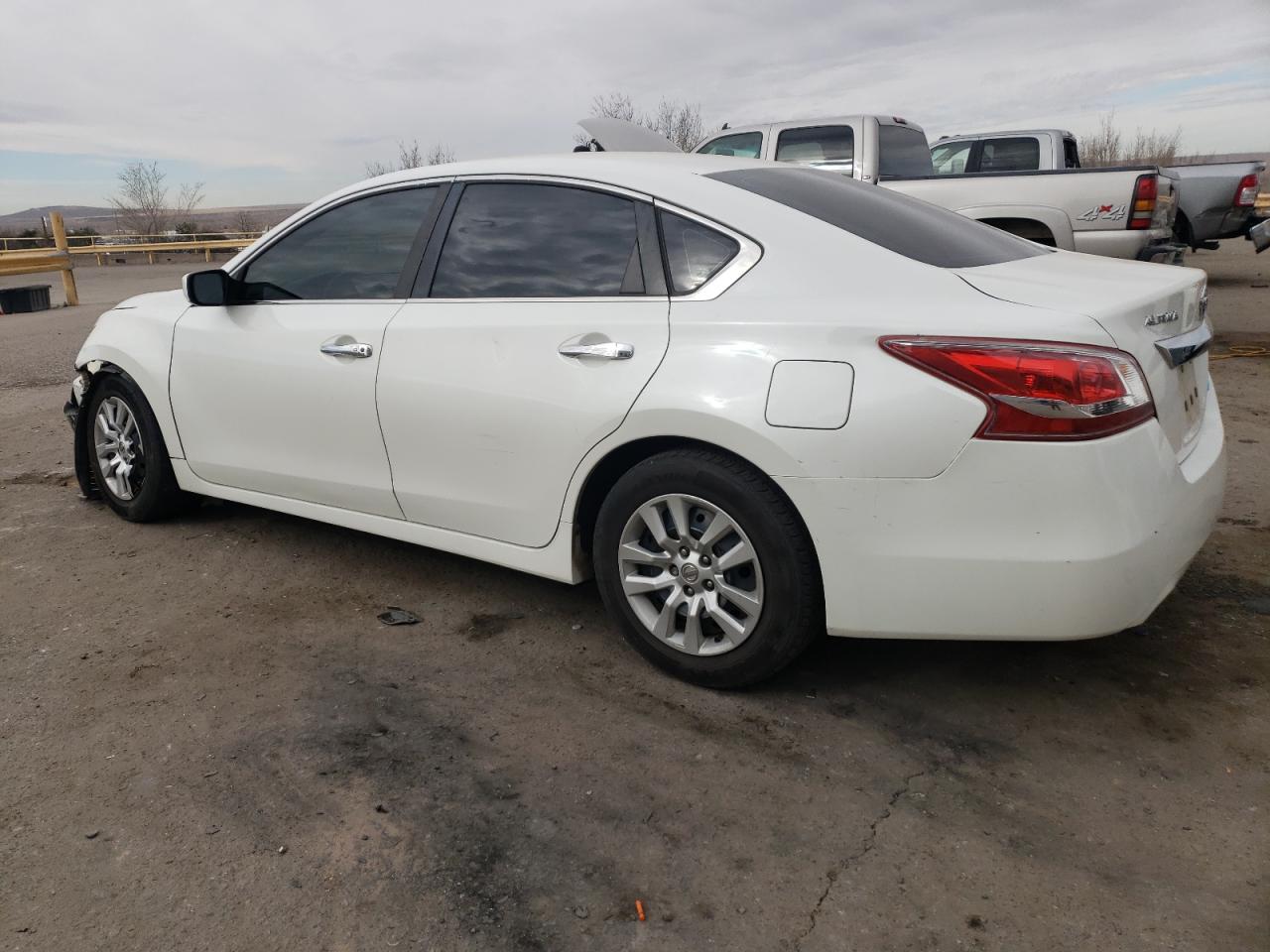 2013 Nissan Altima - Image 2