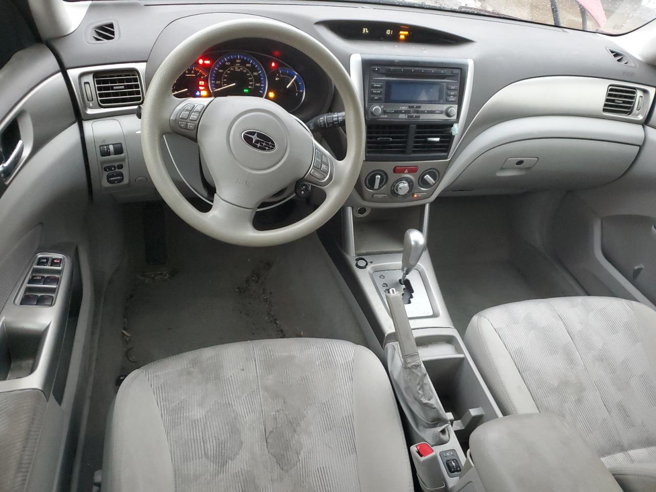 2010 Subaru Forester - Image 8